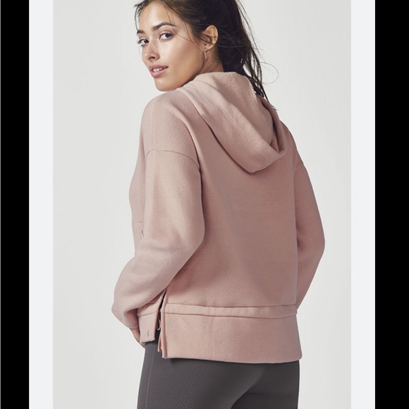 Fabletics Rayna Crop Hoodie in Blush Rose - Picture 3 of 9